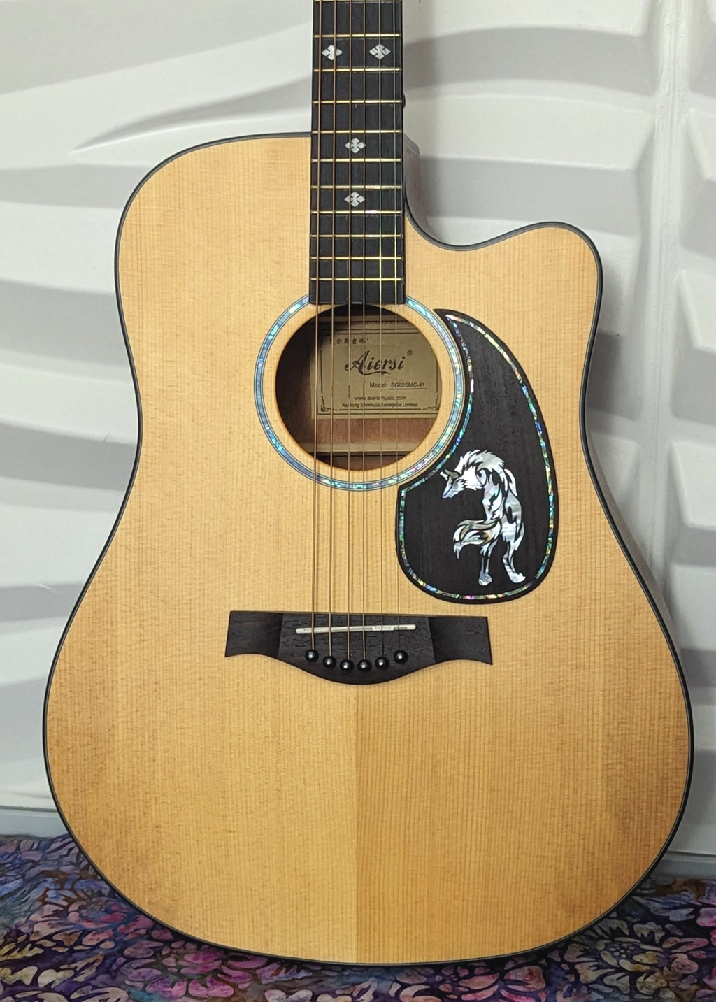 Aiersi Dreadnought Guitar with Solid Spruce Top- Free Heavy Gig Bag Brand New