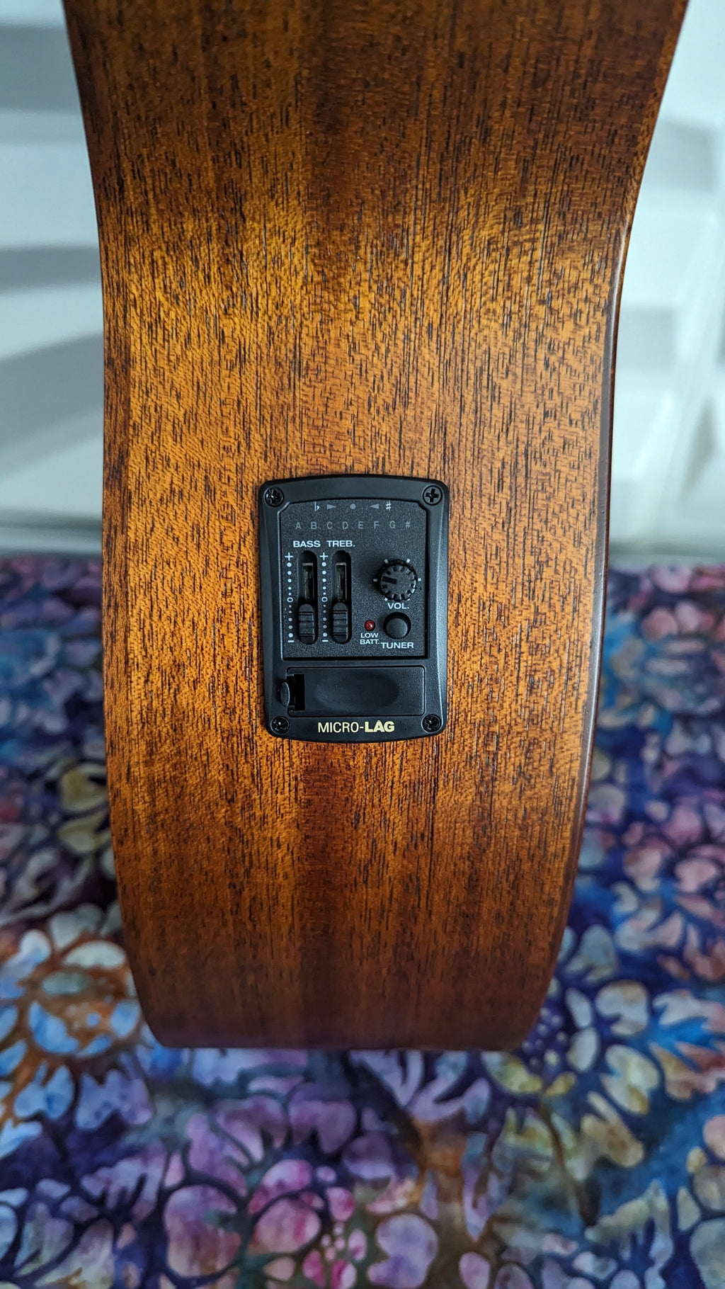 Lag Tramontane Khaya Acoustic Electric Guitar (KA-E) - Natural