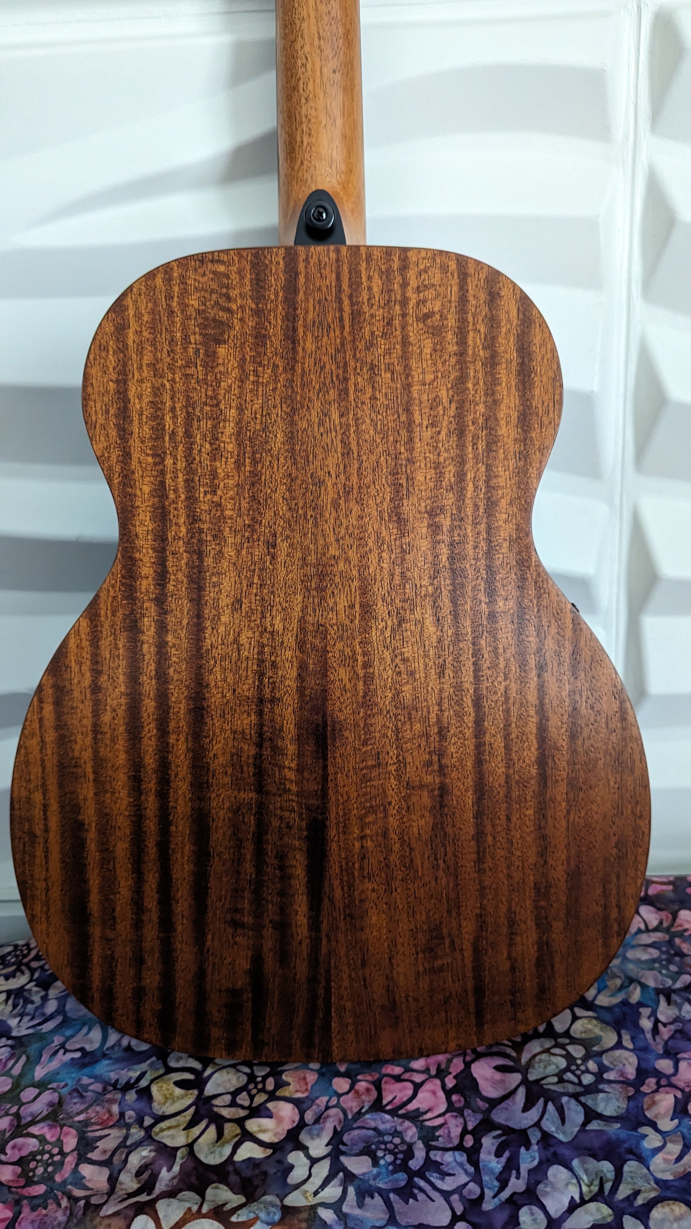 Lag Tramontane Khaya Acoustic Electric Guitar (KA-E) - Natural