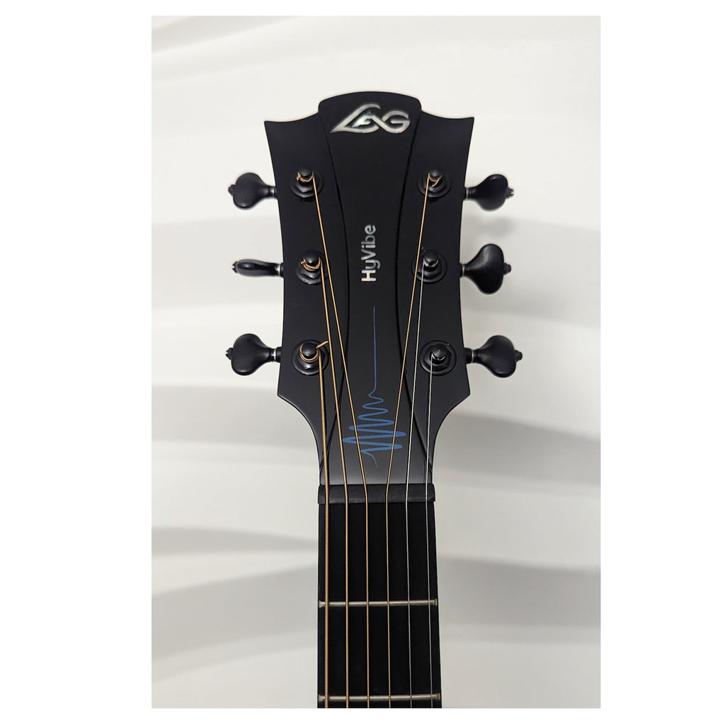 LAG Tramontane Bearclaw Top HyVibe Cutaway Acoustic Electric Smart Guitar THV30DCE