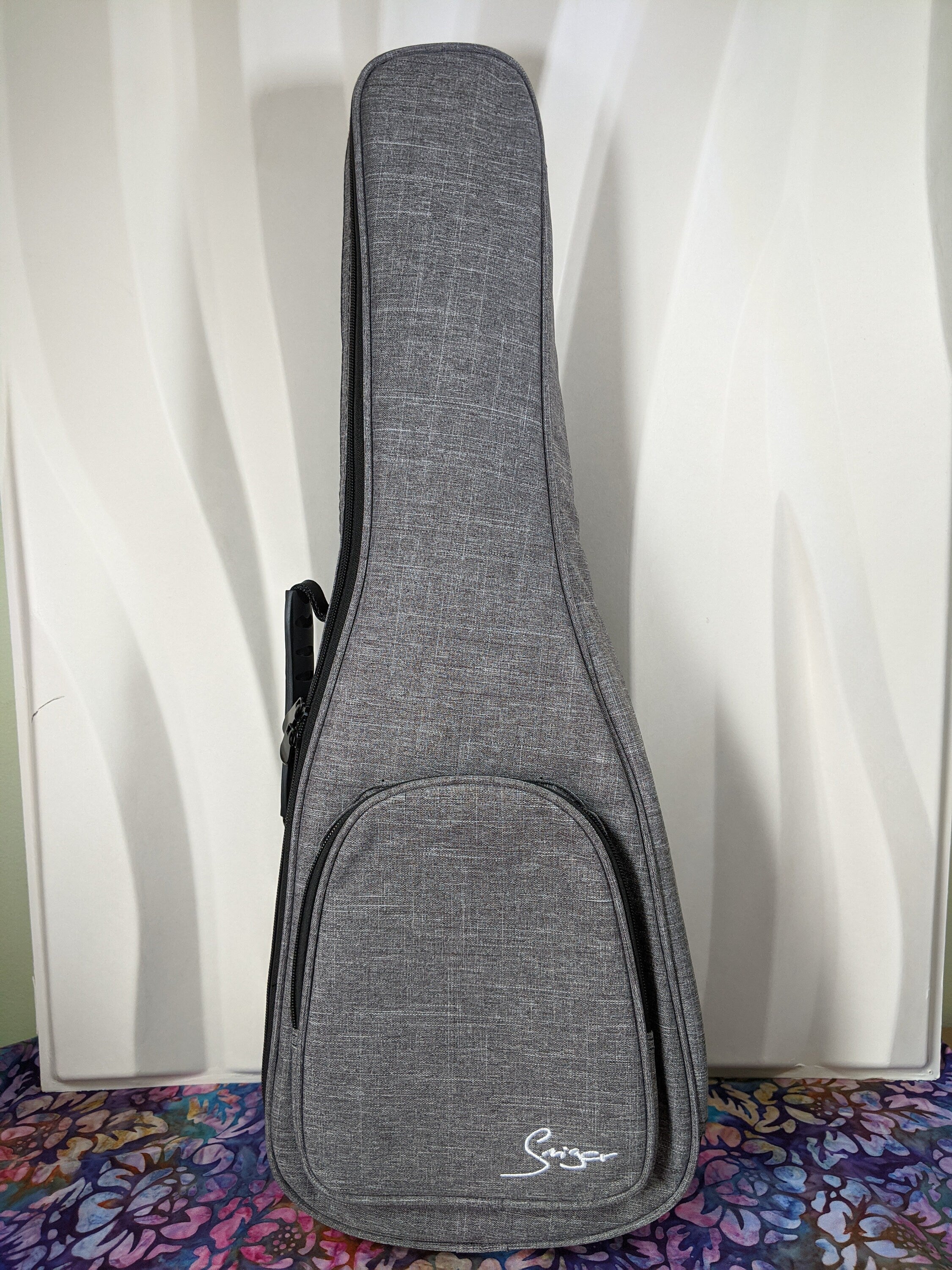 Smiger Acoustic Electric Concert Size Ukulele AA Ebony Wood