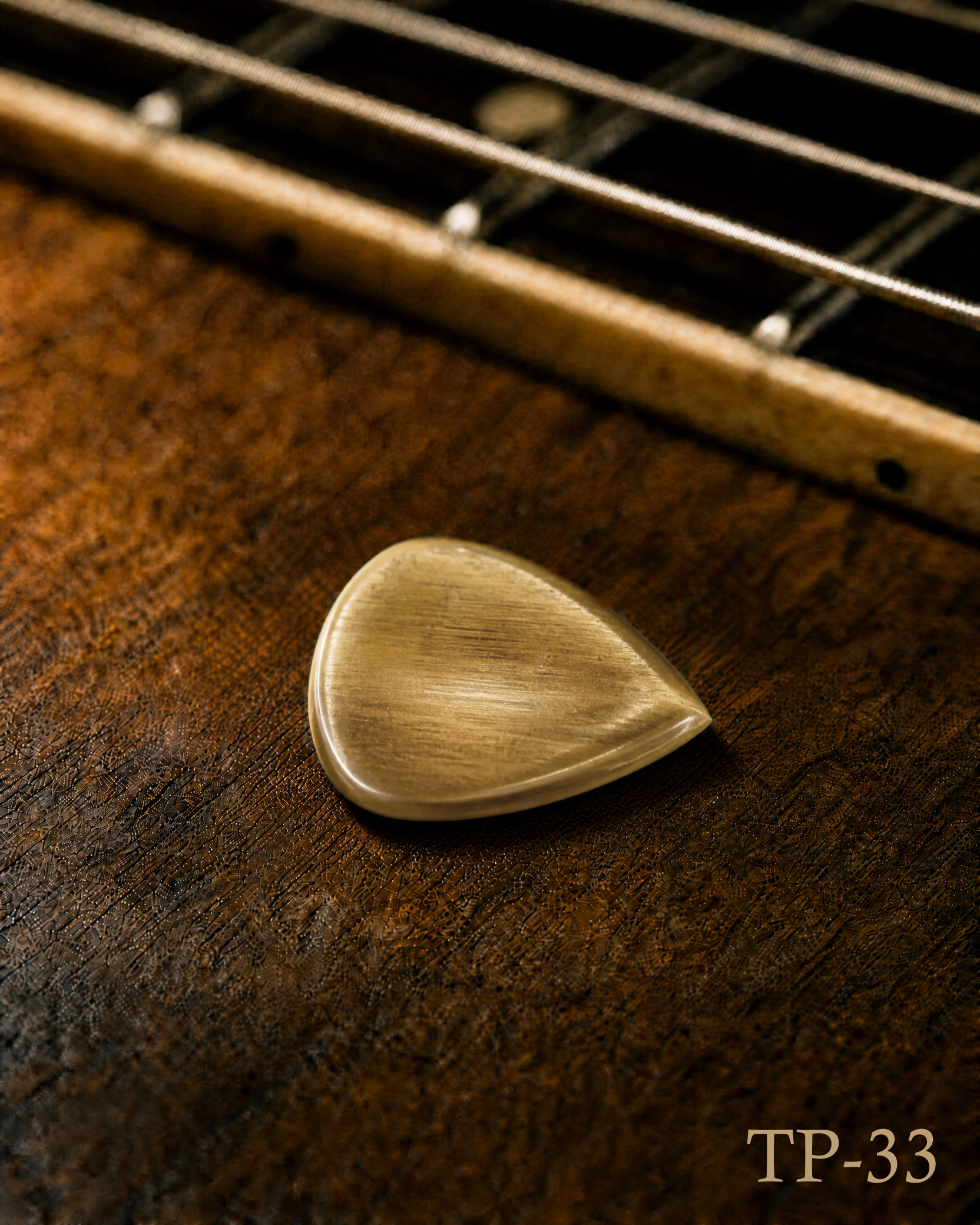 Turtle Shell Picks for Guitars and Mandolins – Highly Polished Custom Pick